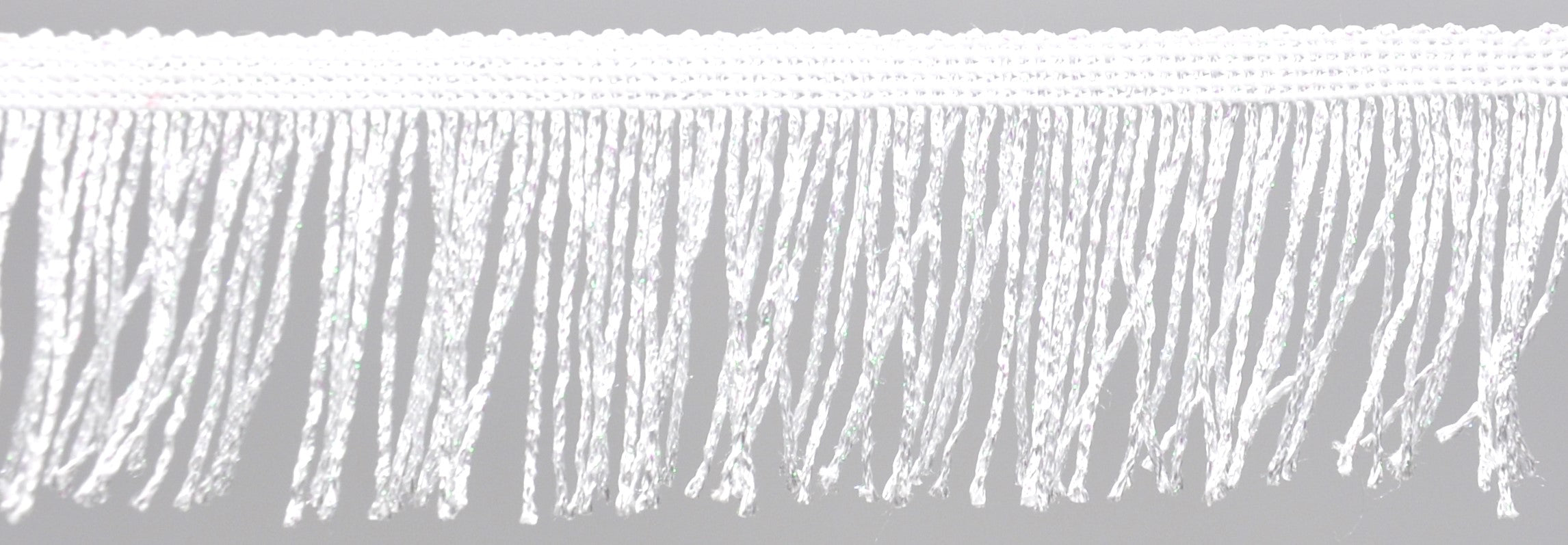 Belagio Enterprises - 4-inch Metallic Chainette Fringe (15 Yard Roll) - P-7044M-27 White