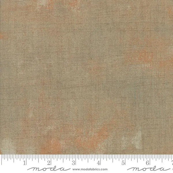397 Brown Grunge Basics Maple Sugar Fat Quarter